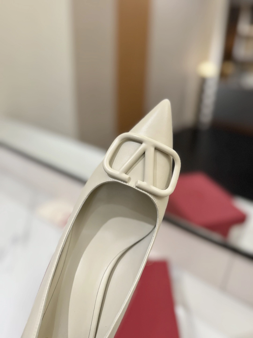 COCO-- V1859ti9o 1W2S0EN0MZFI16 Heel height：7.5CM goatskin Calfskin item:E-X138C3025